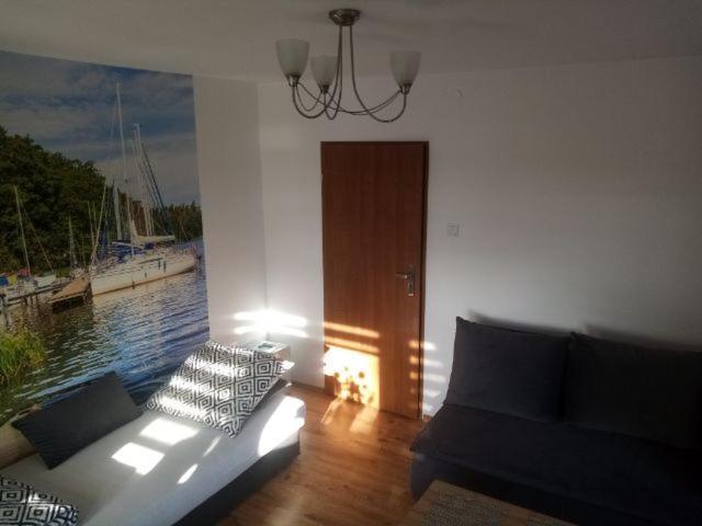Appartamento Wynajem Pokoi Wiki Mikołajki Esterno foto